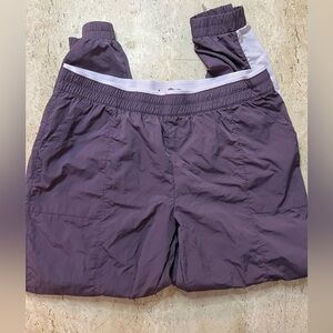 Women’s Reebok Windbreaker Pants Size Medium